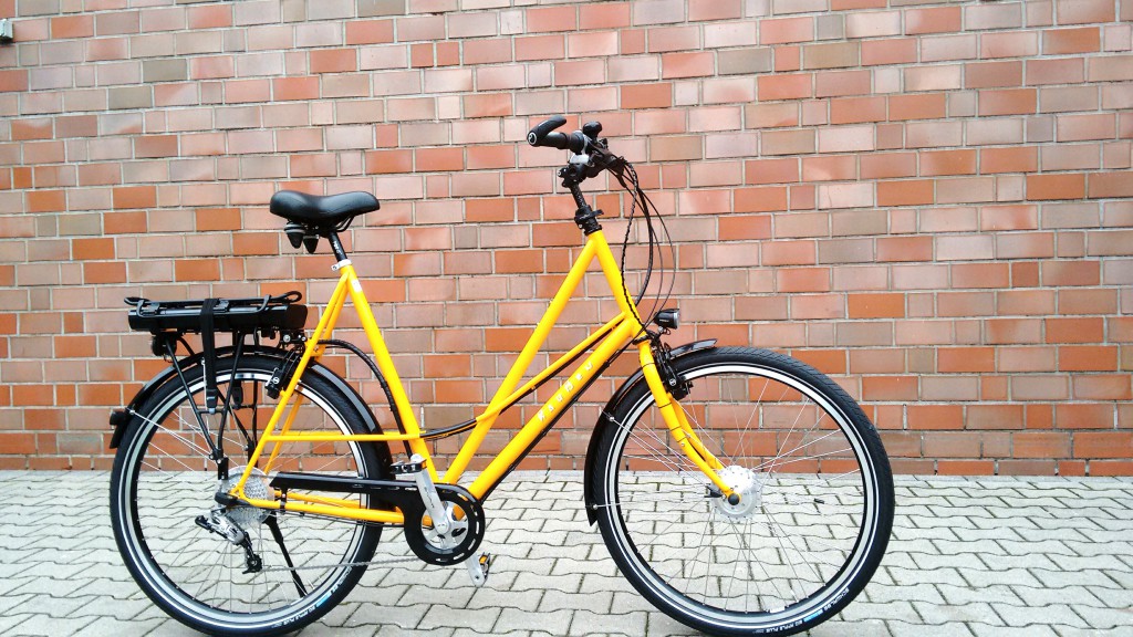 Raußen R4, E-bike | Rahmenhöhe 70 cm | gelb| Ansmann Motor